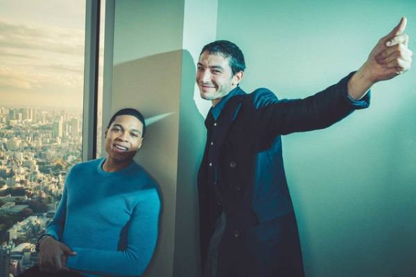 【インタビュー】エズラ・ミラー＆レイ・フィッシャー 固い友情で結ばれた新人ヒーローたち