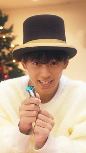 竹内涼真がスノーマンになって恩返し！アイスを「はい、あ～ん」のWEBドラマ登場