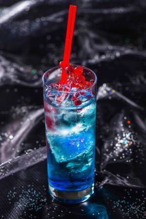 【ディズニー】“最後のジェダイ”カクテルがアンバに一挙登場！期間限定