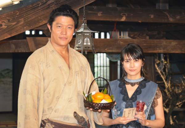 柴咲コウ「直虎」から鈴木亮平「西郷どん」へ大河バトンタッチ！「芝居はチームワーク」