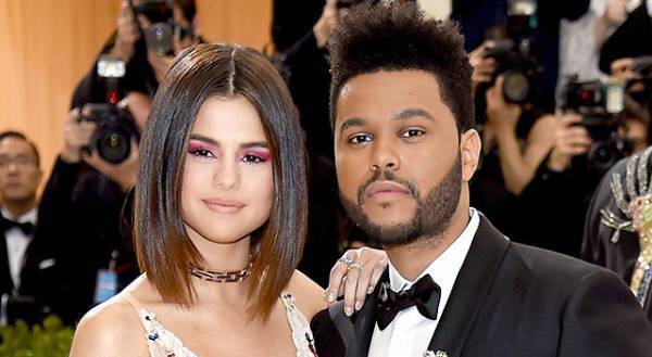 セレーナ・ゴメス、ザ・ウィークエンドとの破局は「本当に驚くべき経験」