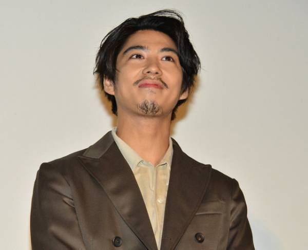 賀来賢人、福田監督をふりむかせるために取った行動が過激！