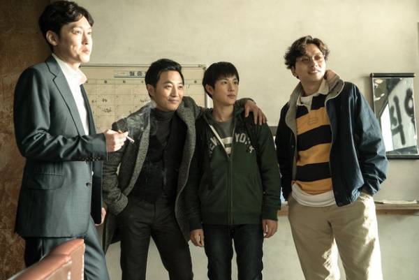 イム・シワン×チン・グ、予測不能の騙し合い！『ワンライン』公開決定＆予告動画も