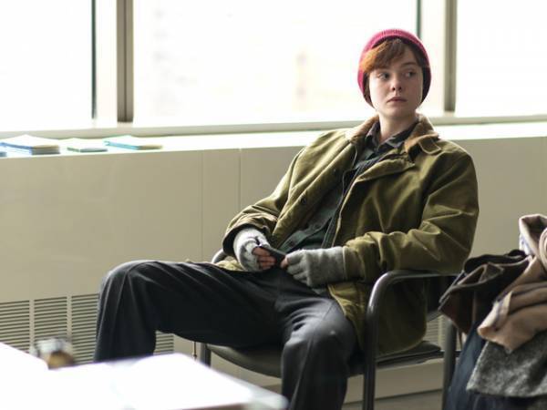 エル・ファニング、トランスジェンダーの少年から小悪魔少女まで！話題作続々