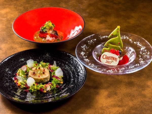 【ディズニー】心躍るXmasの到来をおいしく！ランチコース＆ブッフェ特集