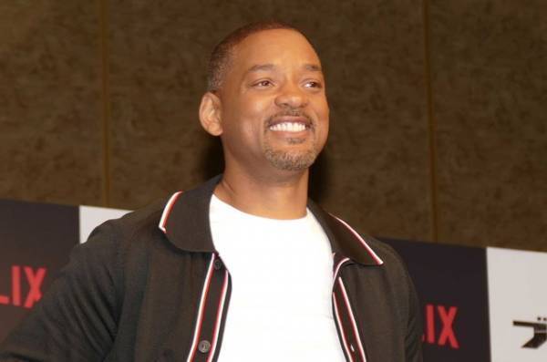 来日中のウィル・スミス、記者席に“乱入”!?　さらにスタッフのお手伝いまで