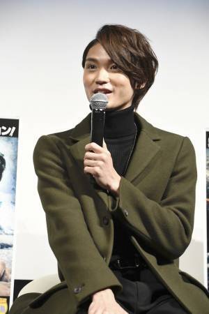 磯村勇斗、今年の漢字は“進化”の「進」！「ひよっこ」から「羽が生えてやっと歩けるように」