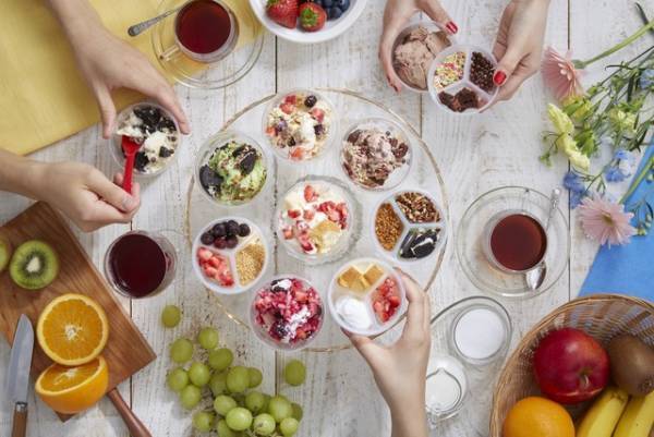 自分で混ぜて歌って！「コールドストーン」テイクアウトBOX登場