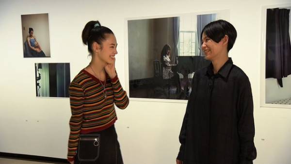 水原希子×長島有里枝、表現の可能性を語り合う！「SWITCHインタビュー」