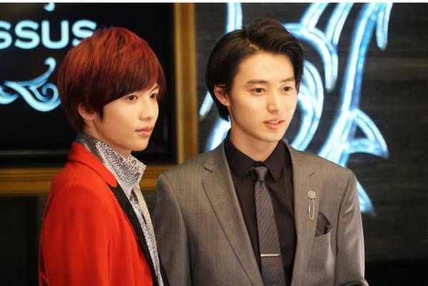 謎が解決するとまた新たな謎が…「トドメの接吻」第2話、怒涛の展開にネット騒然！