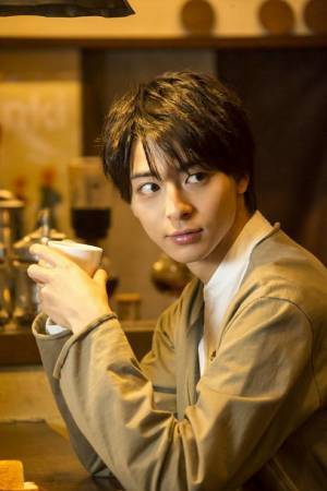 高杉真宙、「またふらっと来たくなる」街歩きを堪能「西武鉄道 Walker」第3弾