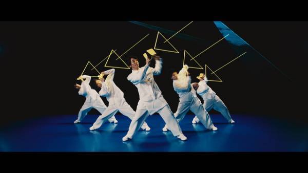 高橋一生が“ヲタ芸”に初挑戦！「氷結」新CM