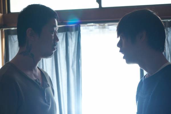 窪田正孝“戌年デビュー”から12年、『犬猿』には「“いまの僕”が求められている」