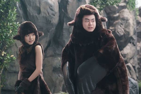 菅田将暉＆ムロツヨシがフォークデュオ結成！ 中川大志も登場「LIFE！」