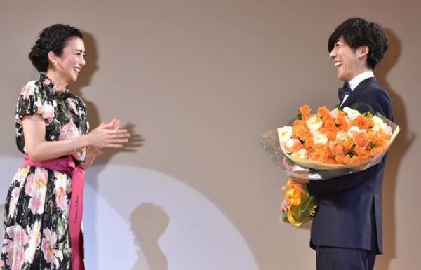 「5年後の大河はムロツヨシ」!? 吉岡里帆は感涙！高橋一生＆竹内涼真らエランドール賞新人賞に