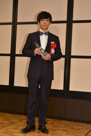 「5年後の大河はムロツヨシ」!? 吉岡里帆は感涙！高橋一生＆竹内涼真らエランドール賞新人賞に