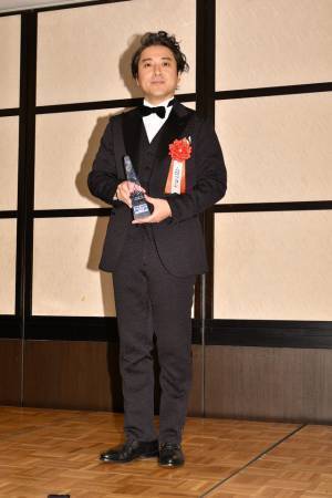 「5年後の大河はムロツヨシ」!? 吉岡里帆は感涙！高橋一生＆竹内涼真らエランドール賞新人賞に