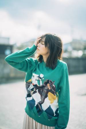 桐谷美玲、出身地・千葉で“日常”を写すカレンダー発売！