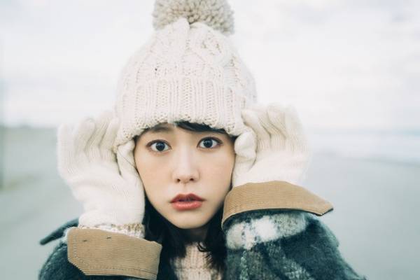 桐谷美玲、出身地・千葉で“日常”を写すカレンダー発売！