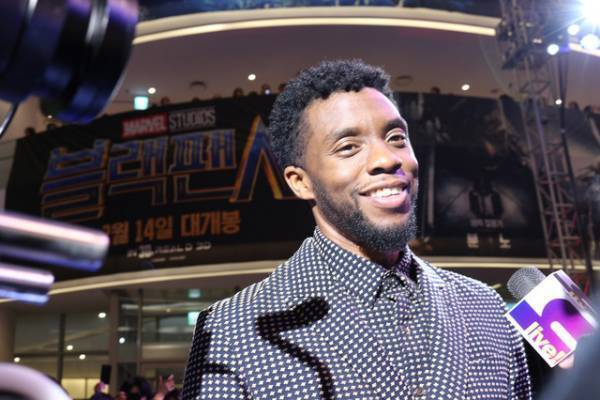 ももクロ・百田夏菜子、『ブラックパンサー』チャドウィックと“兄妹”対面！「日本の妹よ！」