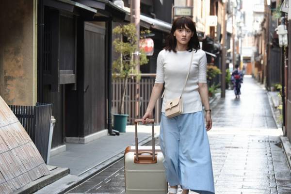 2週連続「綾瀬はるかSP」！　『本能寺ホテル』地上波“初”放送