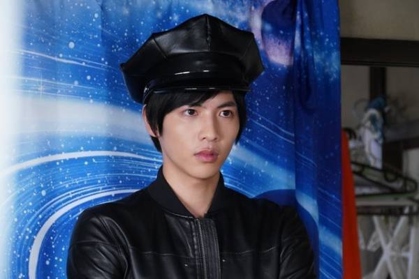 志尊淳、アイドルになって地球侵略!?「ドルメンX」ドラマ＆映画化決定