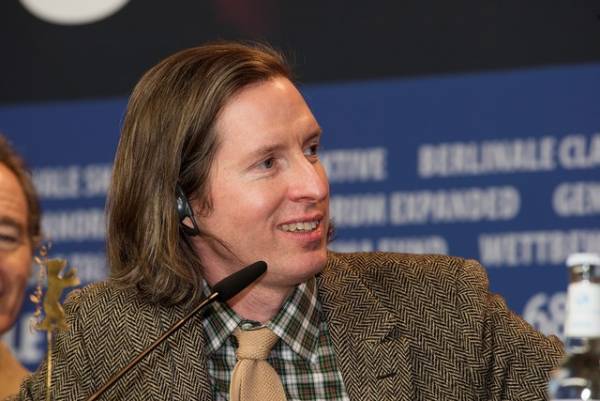 夏木マリ、“犬”と書かれた帯＆着物姿で登場！『犬ヶ島』 ベルリン国際映画祭