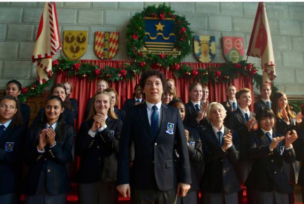 監督が主演＆女装で“ママ役”を熱演！『不機嫌なママにメルシィ！』映画天国で放送