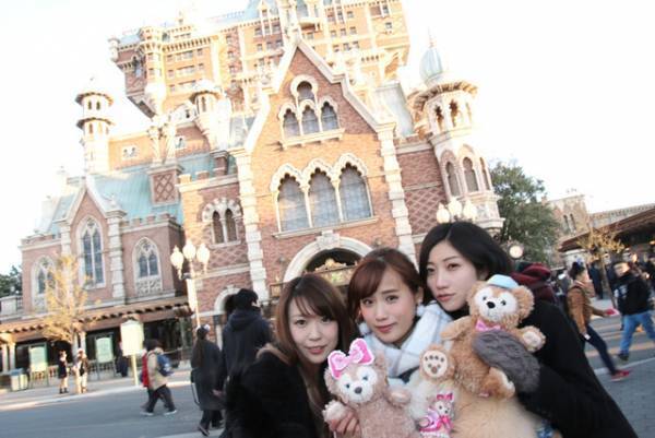 【ディズニー】“打ち上げディズニー”の楽しみ方を一挙紹介！期間限定メニューほか