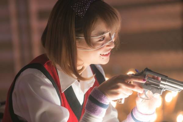 浜辺美波×柳美稀、“命”をかけた最終ゲームへ「賭ケグルイ」