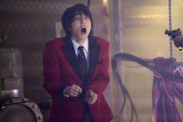 浜辺美波×柳美稀、“命”をかけた最終ゲームへ「賭ケグルイ」