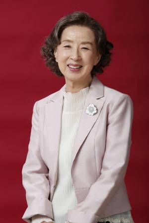 “執事”上川隆也が仕える奥様役に八千草薫が決定！ 「執事 西園寺の名推理」