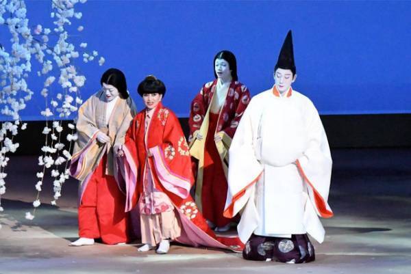 黒柳徹子、歌舞伎に初挑戦！ 市川海老蔵と共演「徹子の部屋」