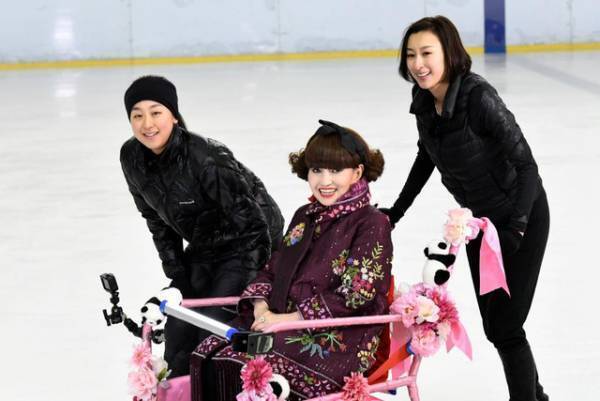 浅田姉妹「徹子の部屋」SPに登場！過去最大のケンカを激白