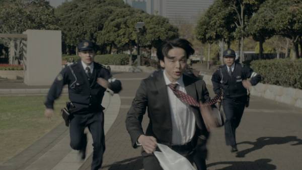 中村倫也、圧巻の美声披露！吉田大八監督と初タッグ作品公開