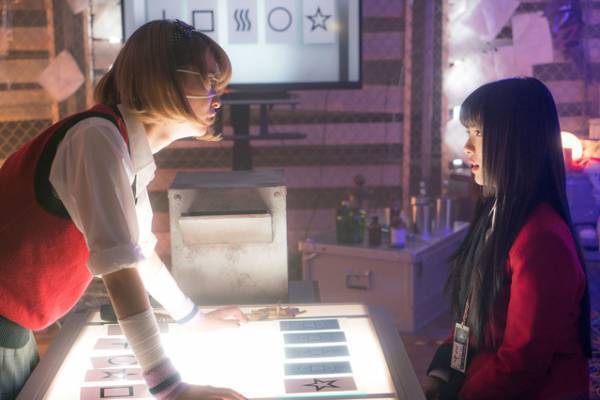 浜辺美波の命は高杉真宙の手に！「賭ケグルイ」スリリングすぎる最終回