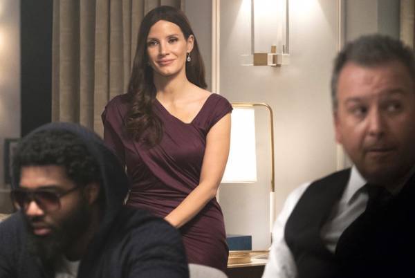 ジェシカ・チャステイン、強く美しき女性経営者の姿が明らかに！『モリーズ・ゲーム』