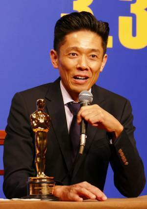 “凱旋帰国”の辻一弘さん、夢追う若者にエール！「心に正直に」