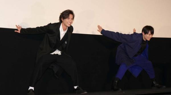 福士蒼汰、中山優馬＆古川雄輝らとキレキレダンスを披露！「めちゃくちゃ緊張」