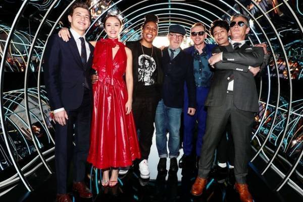 スピルバーグ監督13年ぶり来日決定！ 森崎ウィンを大絶賛『レディ・プレイヤー1』