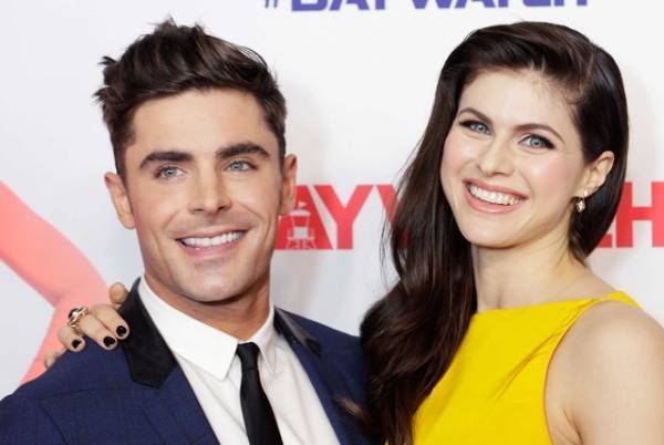 ザック・エフロン、『ベイウォッチ』ヒロイン女優と交際中？