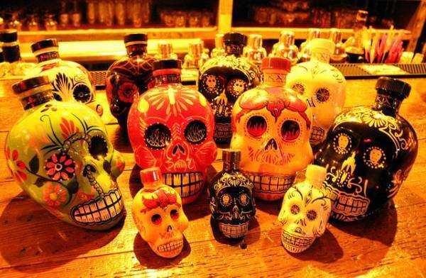 『リメンバー・ミー』のようなメキシコの雰囲気が味わえる！六本木テキーラバー「AGAVE」