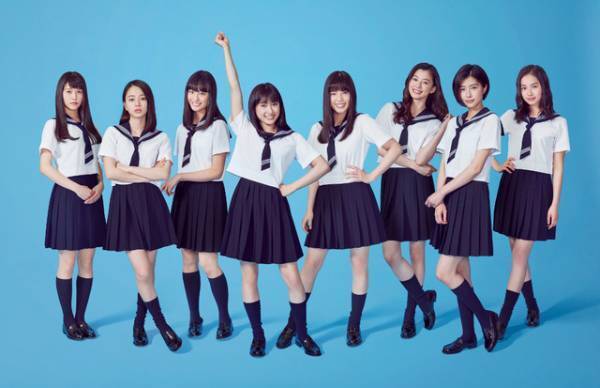 土屋太鳳、制服姿を披露！ 石井杏奈＆山本舞香らがレギュラー出演決定「チア☆ダン」