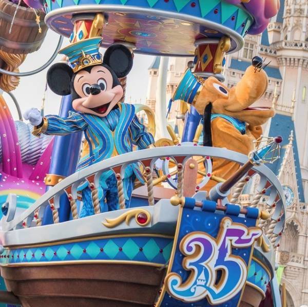 【ディズニー】ひと足お先に！35周年新パレード＆「イッツ・ア・スモールワールド」画像到着