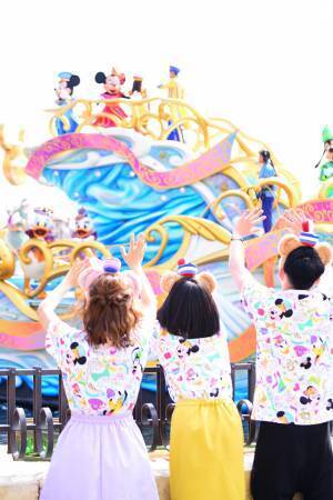 【ディズニー】ダッフィー＆フレンズもお祝い！新水上グリーティングお披露目