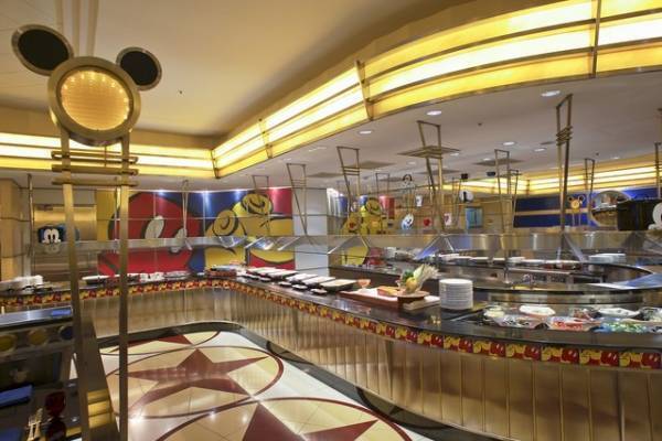 【ディズニー】シェフ・ミッキーが全時間帯で90分制導入　グリーティング回数も固定に