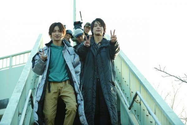 中川大志演じるチャラ男子に胸キュンが止まらない！『虹色デイズ』オフショット公開