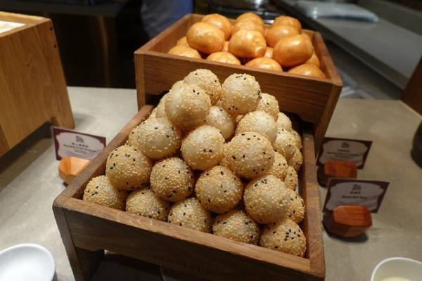 【香港ディズニー】探検家ミッキーたちと朝食！「ドラゴン・ウィンド」体験レポ