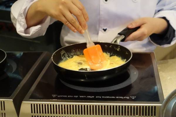 【香港ディズニー】探検家ミッキーたちと朝食！「ドラゴン・ウィンド」体験レポ