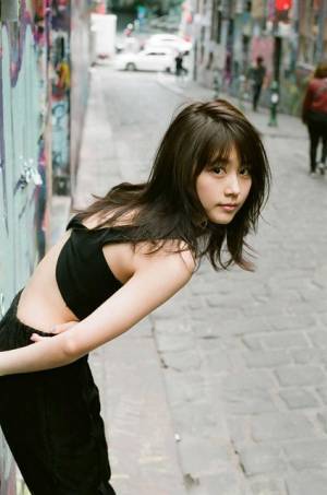 有村架純、写真集発売！ デビュー当時の苦悩から女性としての未来を語る